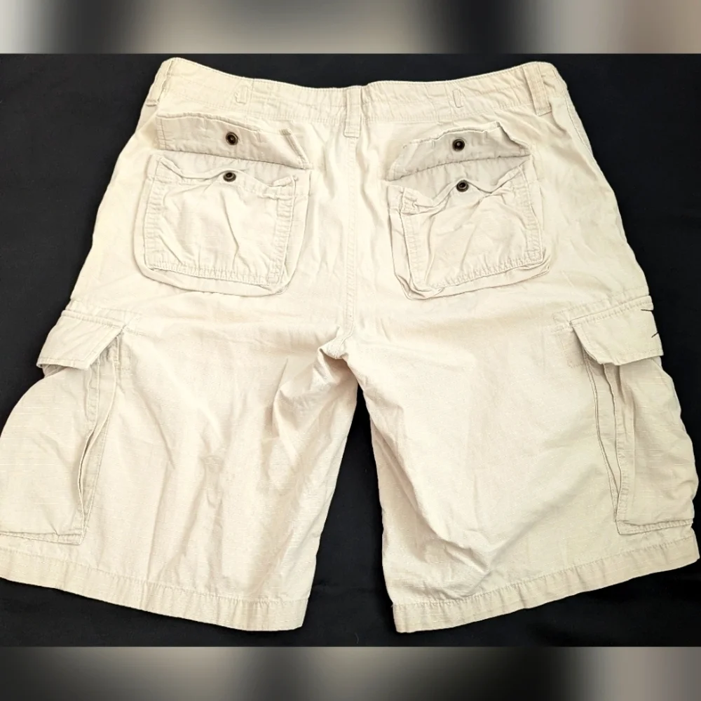 Polo Jeans Co Ralph Lauren Mans  Shorts  Size 34